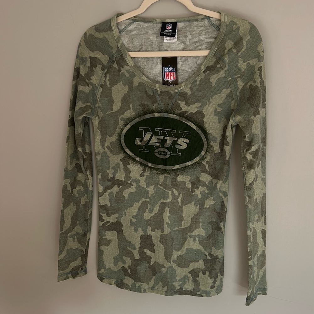 Jets thermal, misses large, NWT